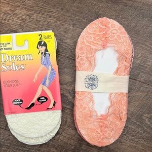 $5 Free People and Dream Soles Lace No-Show Socks
